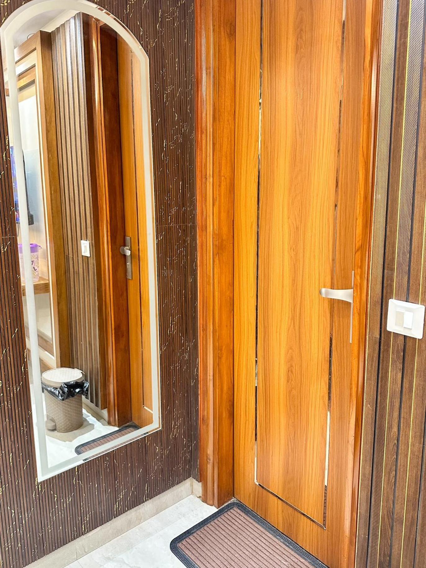 Delhi Delight Premium Bed and Breakfast Νέο Δελχί Εξωτερικό φωτογραφία