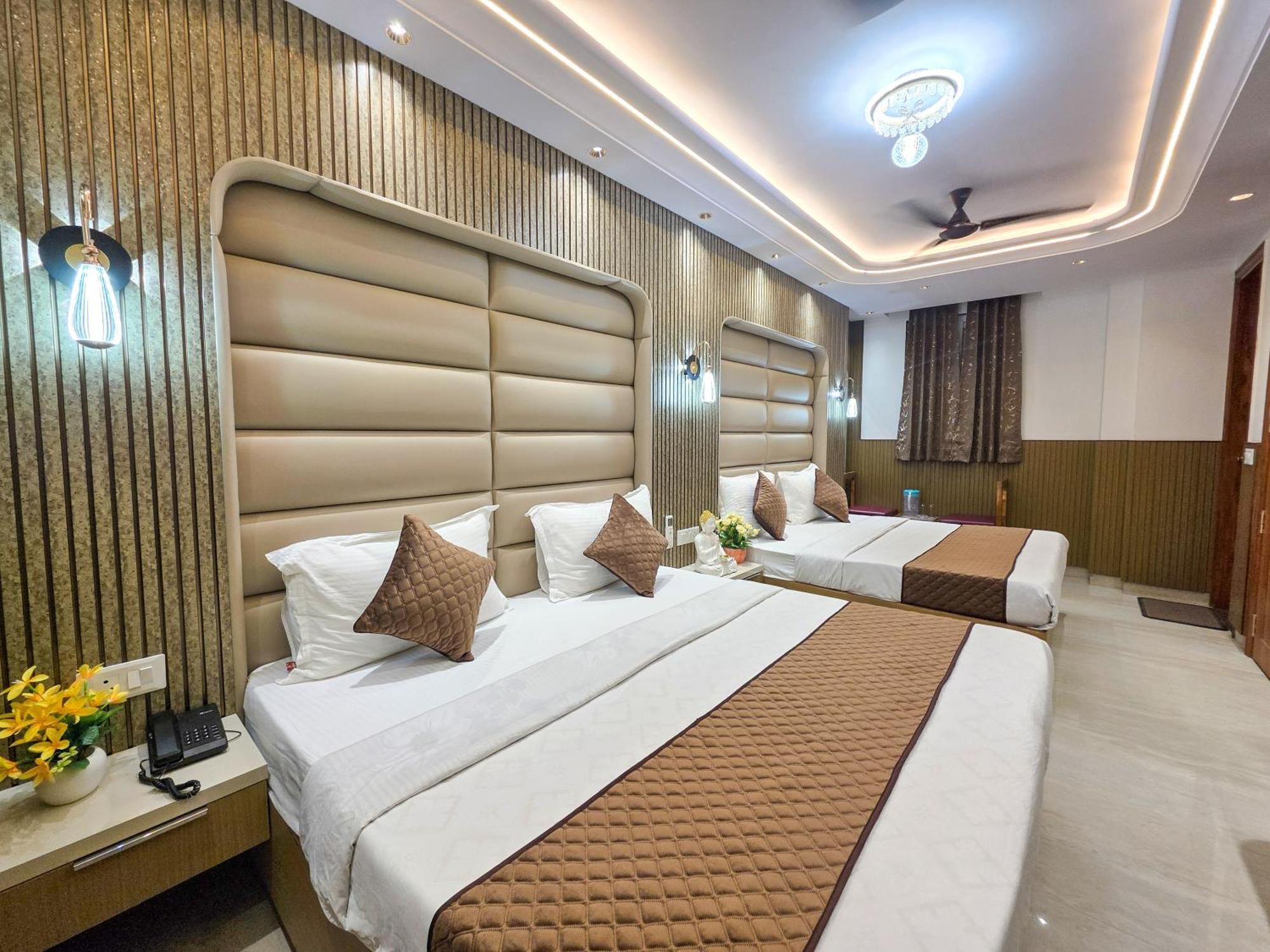 Delhi Delight Premium Bed and Breakfast Νέο Δελχί Εξωτερικό φωτογραφία