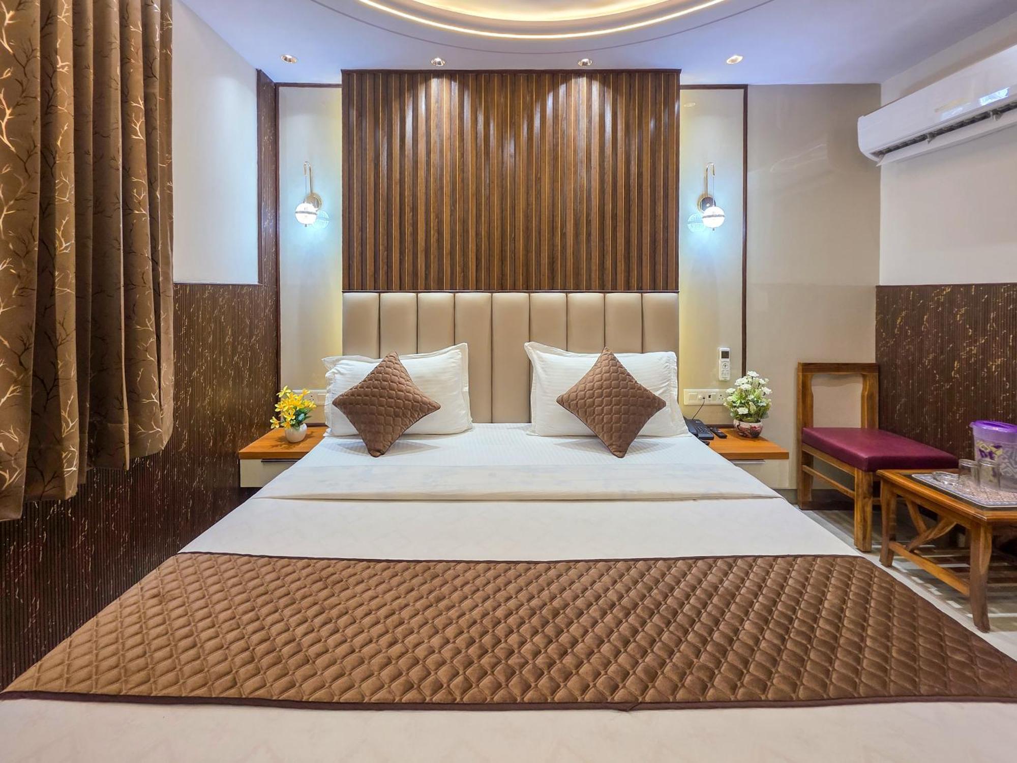 Delhi Delight Premium Bed and Breakfast Νέο Δελχί Εξωτερικό φωτογραφία